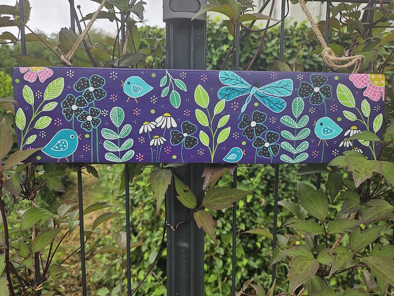 Pancarte de jardin en bois peint à la main avec fleurs multicolores et oiseaux rigolos - 38,5 x 9,5 cm