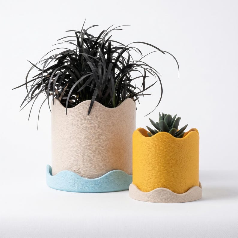 Cache-pot coloré avec égouttoir - Pot de fleurs avec système de drainage - Design Benga Studio - 4 tailles, 13 couleurs