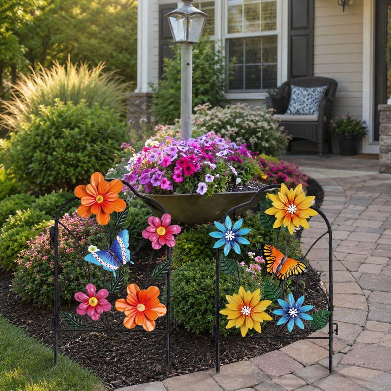 Lot de 2 piquets de jardin en métal, décoration extérieure avec motifs floraux